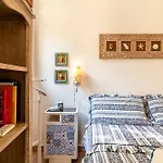 Appartement Guesthost - Lovely With Garden And Parking